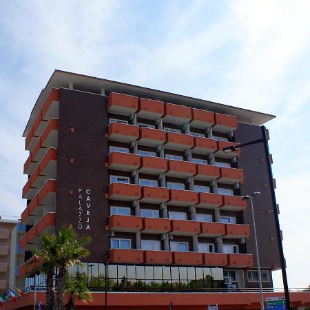 רימיני Hotel Palazzo Caveja מראה חיצוני תמונה