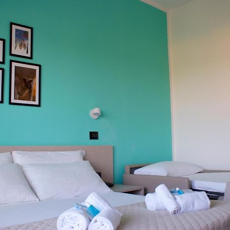 רימיני Hotel Palazzo Caveja מראה חיצוני תמונה
