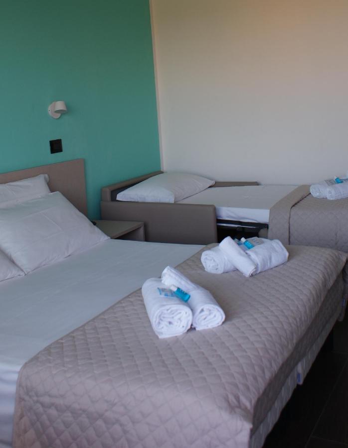 רימיני Hotel Palazzo Caveja מראה חיצוני תמונה